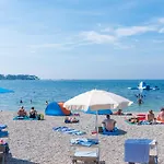 Alice Gostinjska kuća 3*