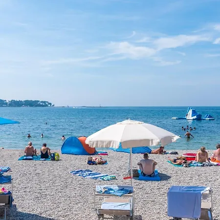 Alice Gostinjska kuća 3*
